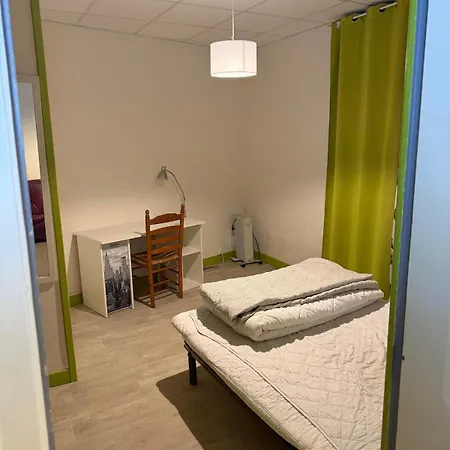 Appartement Fonctionnel, Proche Gare Et Commerces *